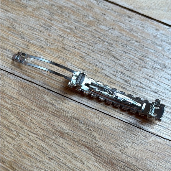 Rhinestone Hair Clip - Picture 5 of 6